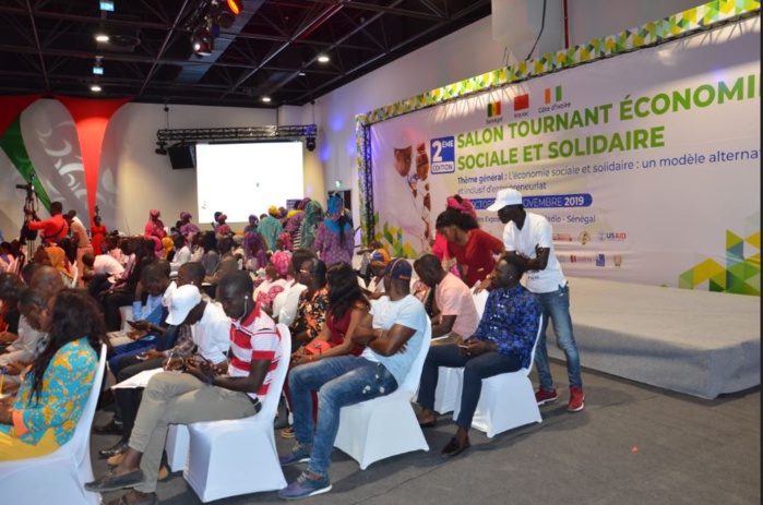 PHOTOS -  Salon Tournant économie sociale solidaire, les images de la cérémonie du Forum Scientifique