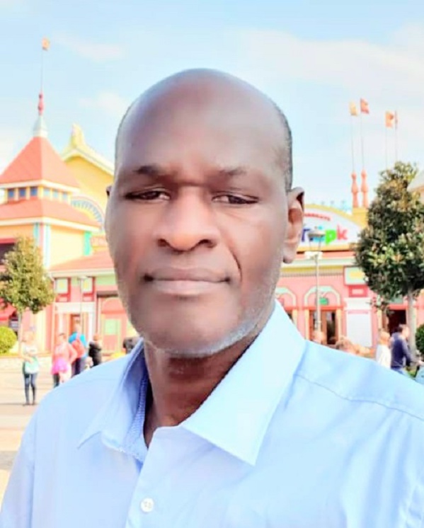 À mes amis de Benno Book Yakaar (Par Thierno Lô)