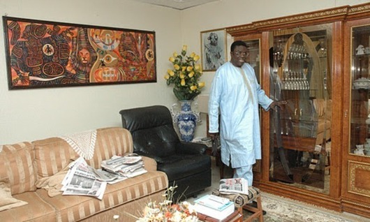 Contemplez le beau salon de Mbaye Jacques Diop