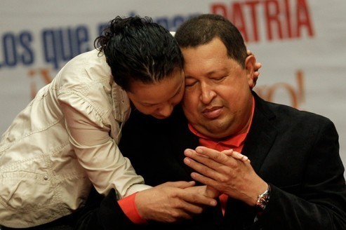 Chavez retourne à Cuba pour soigner son cancer