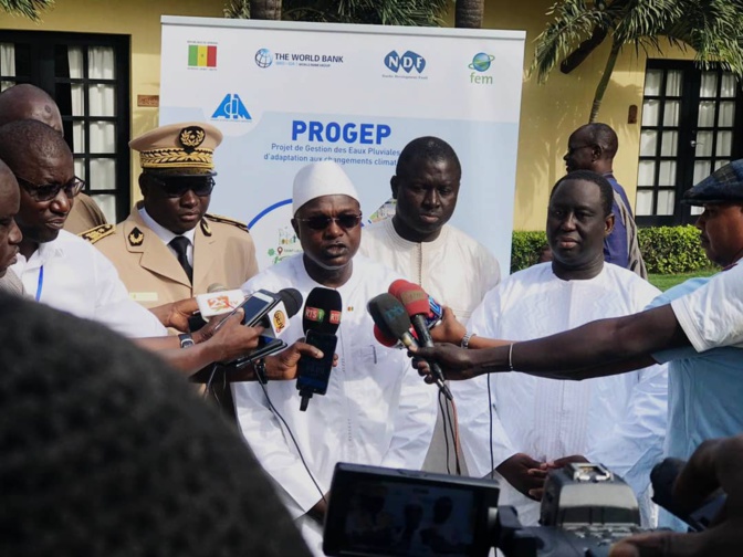 PROGEP : Le Ministre Oumar Guèye et le président de l’AMS décernent un satisfecit au DG Cheikh Issa Sall