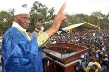 PARIS -  Abdoulaye Wade devance les autres avec 40 voix