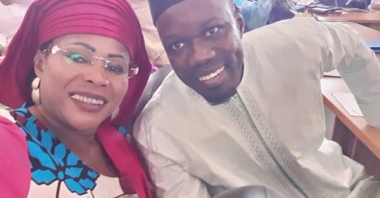 PHOTO - Quand Mame Diarra Fam raille Sonko