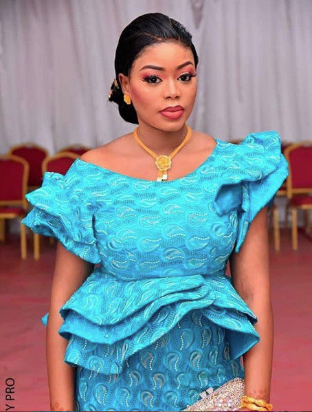 PHOTOS - La belle-fille de Moustapha Cissé Lô a cassé la baraque le jour du baptême de son fils PHOTOS - La belle-fille de Moustapha Cissé Lô a cassé la baraque le jour du baptême de son fils