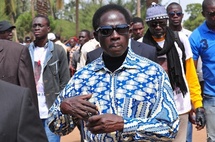 Pour avoir dit qu'il préférait Wade à Macky Sall, Bécaye Gaye renvoyé du comité directeur de "Taxaw Temm"