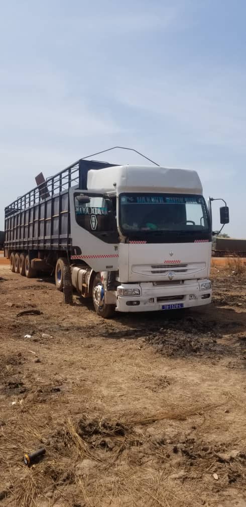 Saisie d’une tonne de chanvre indien à Kédougou: Comment les trafiquants ont été démasqués (images) Saisie d’une tonne de chanvre indien à Kédougou: Comment les trafiquants ont été démasqués (images)