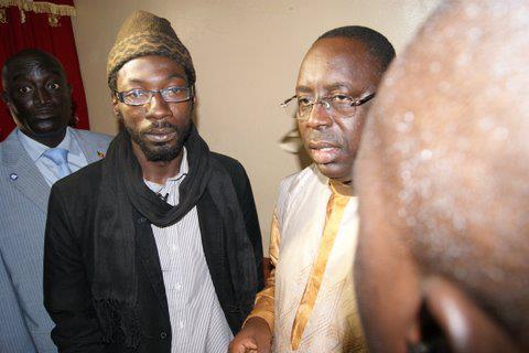 [Photos - Vidéos]  "Y en a marre" expose ses préoccupations au candidat Macky Sall -