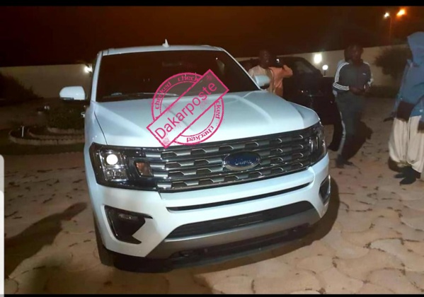 Voici la luxueuse voiture offerte à Sokhna Aïda Diallo par Idrissa Samb (photos)