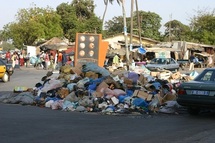 Les ordures envahissent encore Dakar...