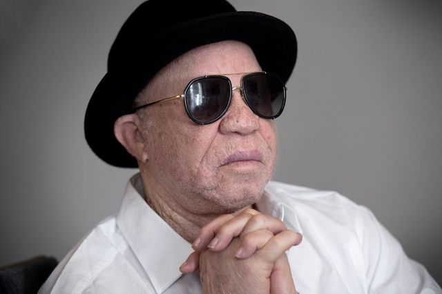 Salif Keita à IBK: "Arrête de te soumettre à ce petit Macron"