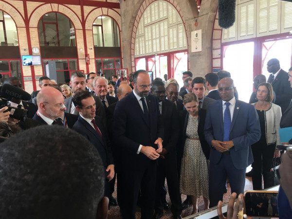 TER:  un projet "emblématique" et "exemplaire", selon le PM français Edouard Philippe