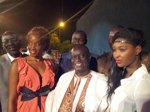 Les Miss Ayssé Ndiaye et Adama Diallo votent Macky Sall