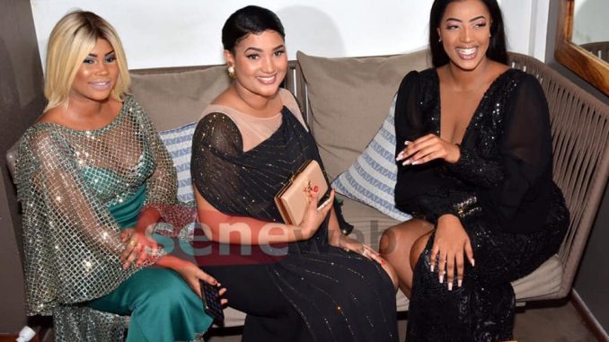 PHOTOS - Cérémonie de lancement S4 Pod et Marichou: Admirez la belle complicité entre Eva, Betty et Marichou PHOTOS - Cérémonie de lancement S4 Pod et Marichou: Admirez la belle complicité entre Eva, Betty et Marichou