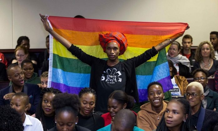 Récépissés des associations d'homosexuels: ces détails qui bétonnent les preuves brandies par Mame Matar Guèye (documents) 