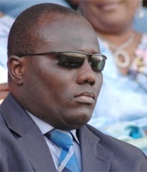 Lamine Faye envoie en prison un huissier de justice