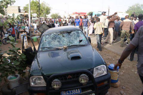 [Vidéo] Les images des attaques contre Macky Sall à Saint-Louis et Kébémer