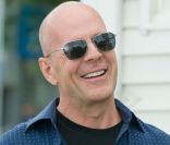 Bruce Willis 'amer et malheureux', Michael Bay 'sexiste' : Hollywood taclé