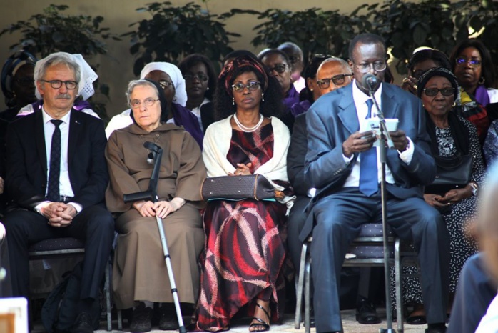 PHOTOS – Les images tristes de la levée du corps de l’épouse de Léopold Sédar Senghor, Colette Senghor