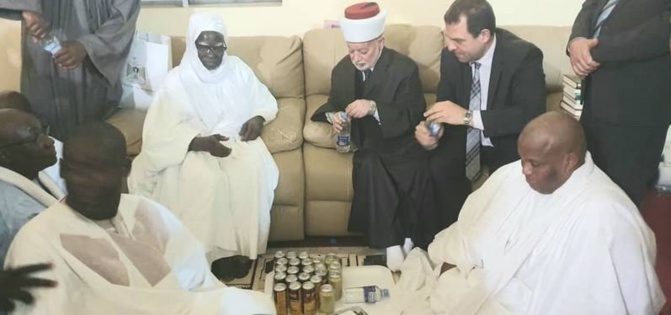 Touba: les images de la visite du grand Moufti de Palestine, ce samedi Touba: les images de la visite du grand Moufti de Palestine, ce samedi