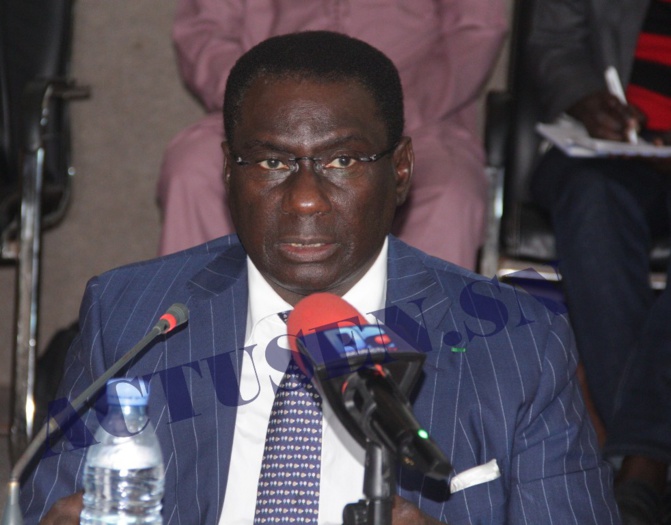 Dette et développement durable: Macky tresse les lauriers à Cheikh Kanté