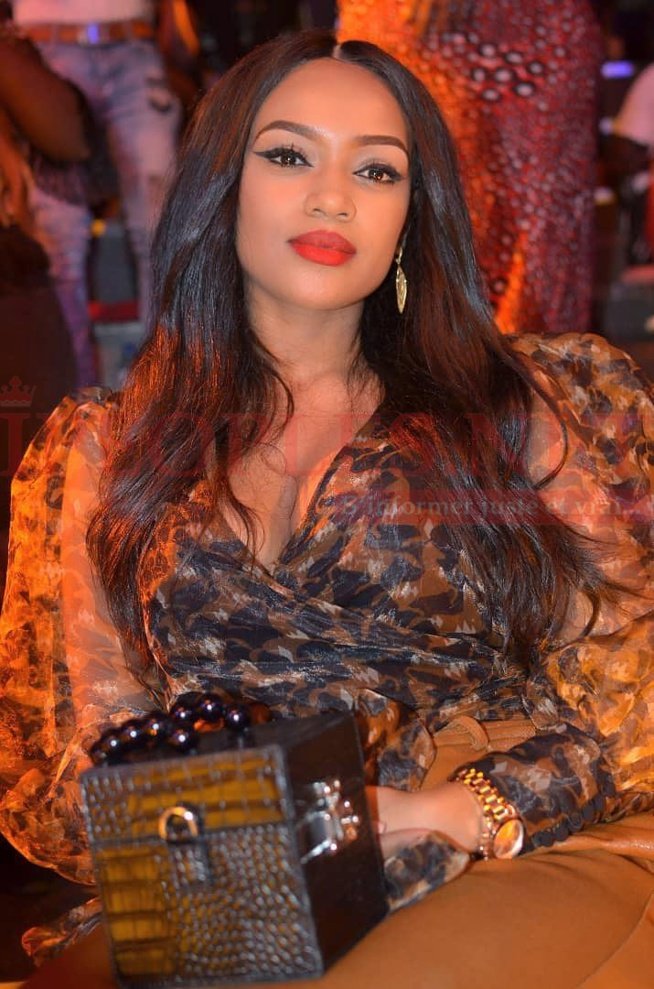 PHOTOS - Sublime et radieuse, la femme de Bouba Ndour séduit les internautes