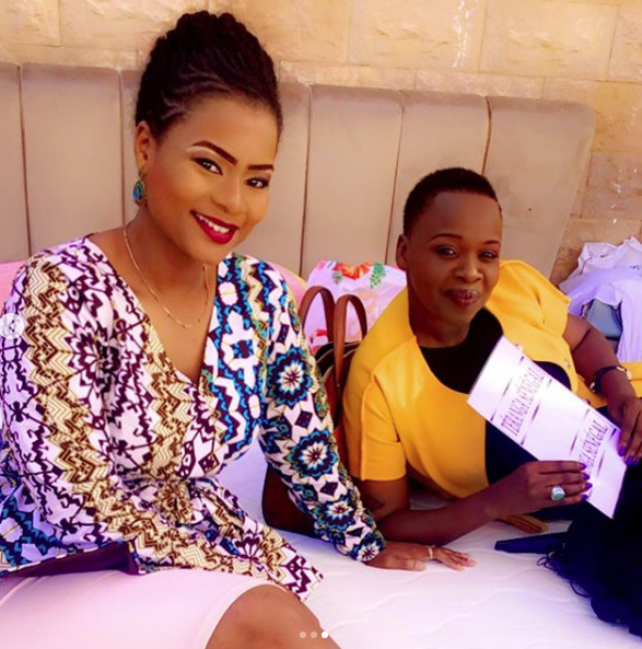 PHOTOS : Merry Bèye Diouf de la Tfm rayonnante, elle étale sa beauté et sa classe