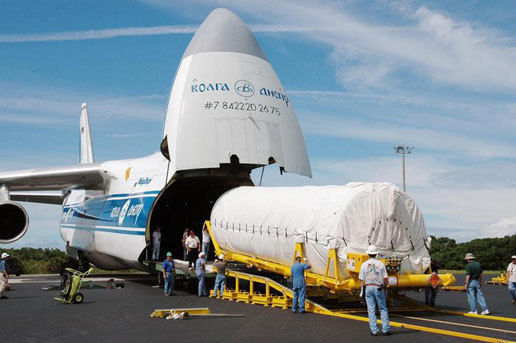 Un cargo spécial pour le convoi des bagages de la famille Wade