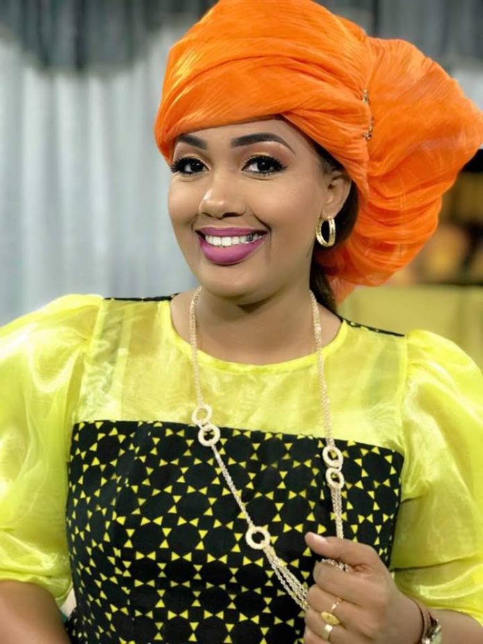 Dieynaba Seydou Bâ de la Tfm, une femme aux multiples facettes