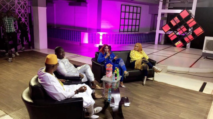 PHOTOS - Guigui et Oumou Sow enflamment le plateau de Salam Diallo