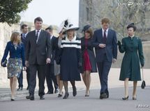 Les princesses Eugenie et Beatrice resplendissent à Windsor, cousin Harry amuse