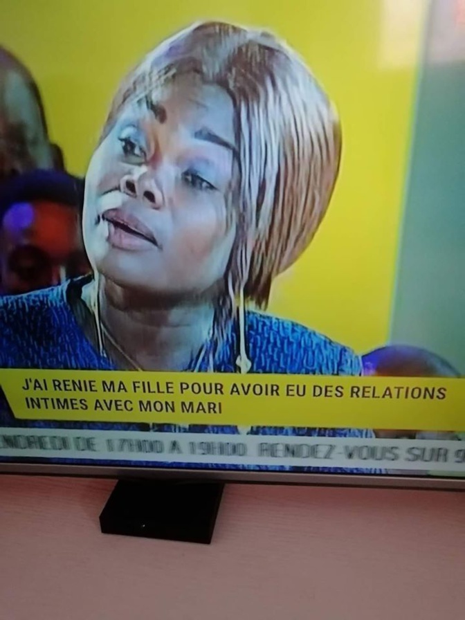 Elle pardonne à son mari d'avoir couché avec sa fille et renie cette dernière