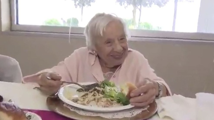 Agée de 107 ans, elle révèle le secret de sa longévité