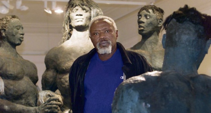 11 décembre 2013, Ousmane Sow devient le premier Africain à entrer dans l’Académie des beaux arts
