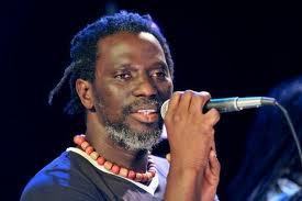 Tiken Jah Fakoly :“Sénégal, we love you”