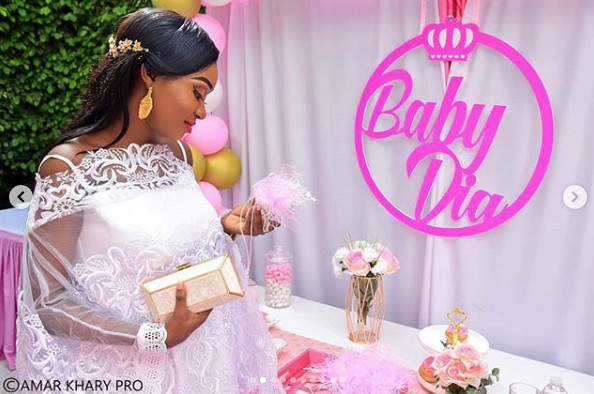 PHOTOS - Le baptême royal de ce couple sénégalais illumine la toile PHOTOS - Le baptême royal de ce couple sénégalais illumine la toile