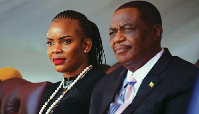 Zimbabwe: l'épouse du vice-président écrouée pour avoir tenté de l'assassiner