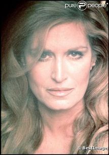 Dalida : 25 ans après son suicide, sa lettre d'adieu et sa facette intime