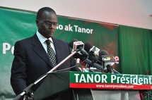 PS : Des membres du MEES exigent le départ de Tanor Dieng