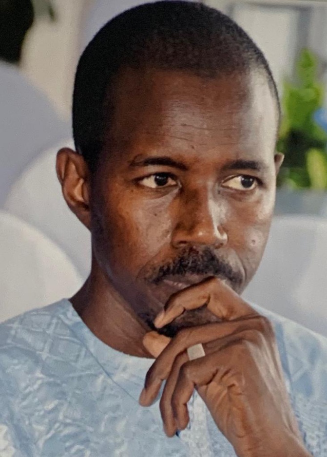 Macky Sall face à l'hystérie urbaine et la dignité rurale