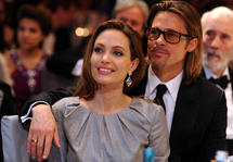 Angelina Jolie et Brad Pitt se fiancent