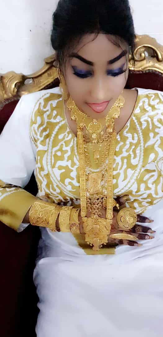 PHOTOS: Mme Askia Touré illumine la toile avec ses nouveaux clichés PHOTOS: Mme Askia Touré illumine la toile avec ses nouveaux clichés