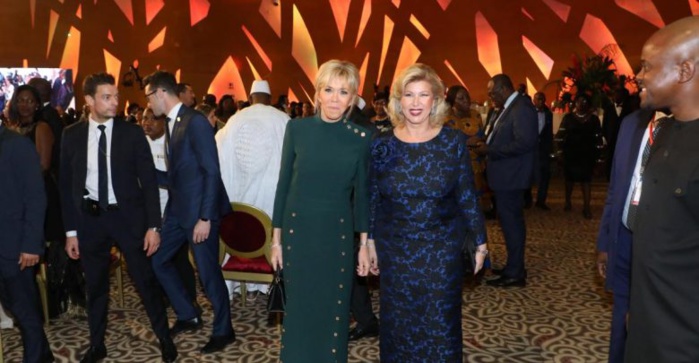 Côte d’Ivoire: Les pas de danse de Brigitte Macron sur un son de Magic System remuent la toile