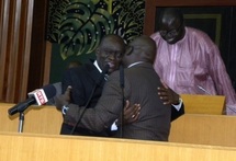 Me El Hadj Diouf dit non à la majorité à l'Assemblée nationale