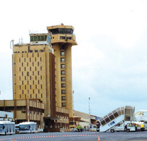 Macky Sall abroge le décret portant dissolution de l’Agence des aéroports du Sénégal