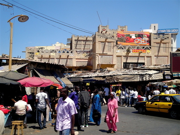 Bâtiments du marché Sandaga et Service national d’hygiène de Dakar : Deux monuments croulant sous le poids de l’âge