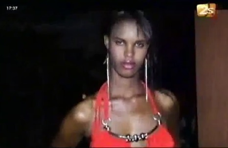 Fashion du 21 Avril 2012 Le Maquillage ???