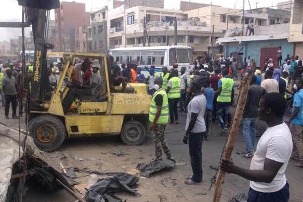 Lutte contre les encombrements: Macky Sall promet la création d'une brigade Lutte contre les encombrements: Macky Sall promet la création d'une brigade