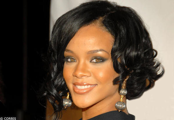 Rihanna gênée par une plaisanterie de sa mère