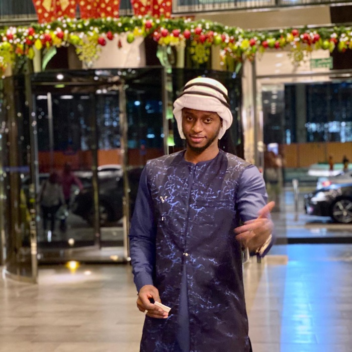 PHOTOS - Siir de la série "Pod et Marichou" se la coule douce à Dubaï