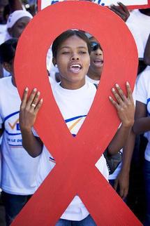 Les femmes séropositives invitées à informer leur époux de leur statut sérologie  Envoyé spécial : Abdoulaye Iba Faye